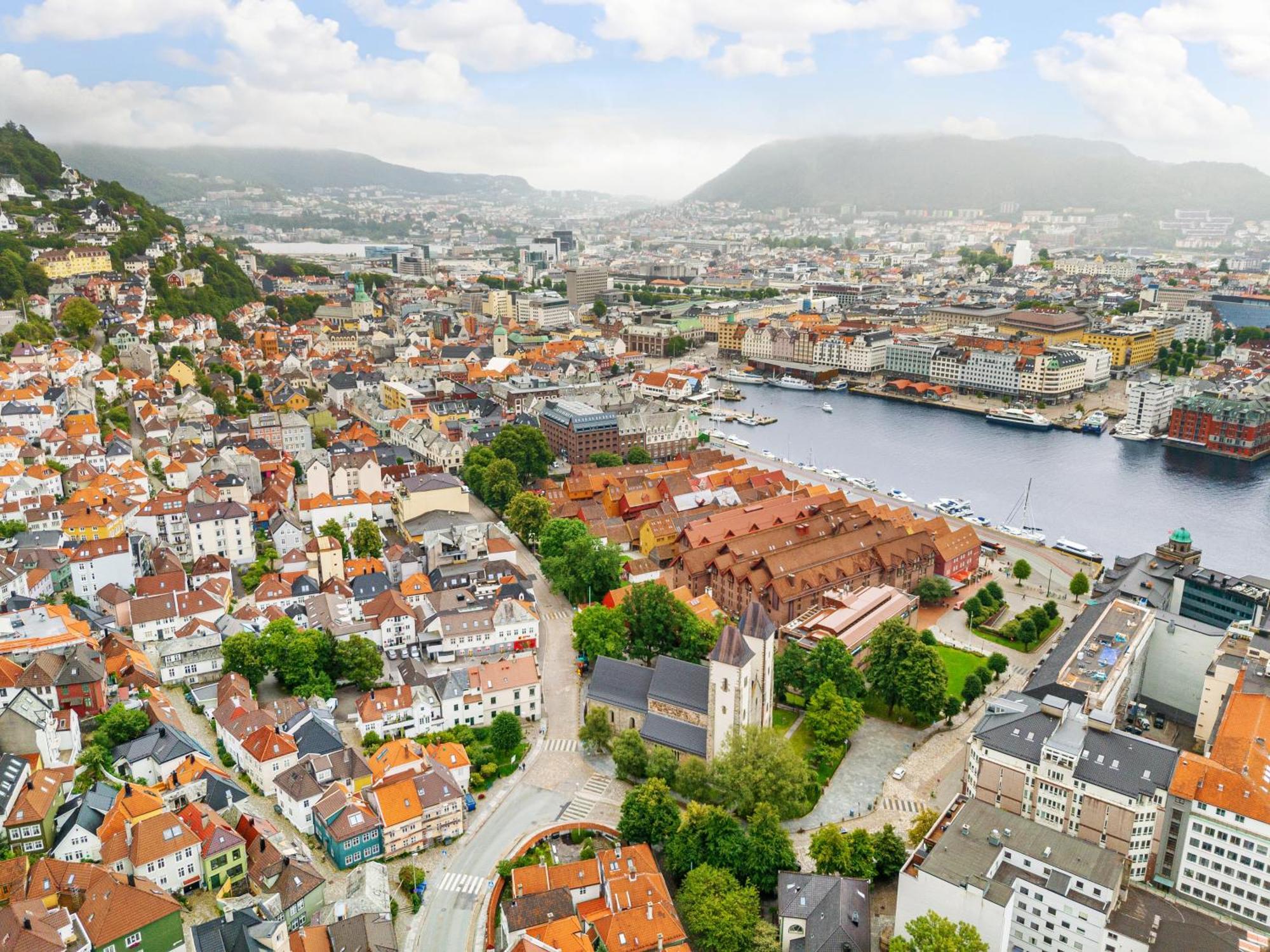 View To Bryggen - Renovated Dec 24 - Historic Cobblestone Street Daire Bergen Dış mekan fotoğraf